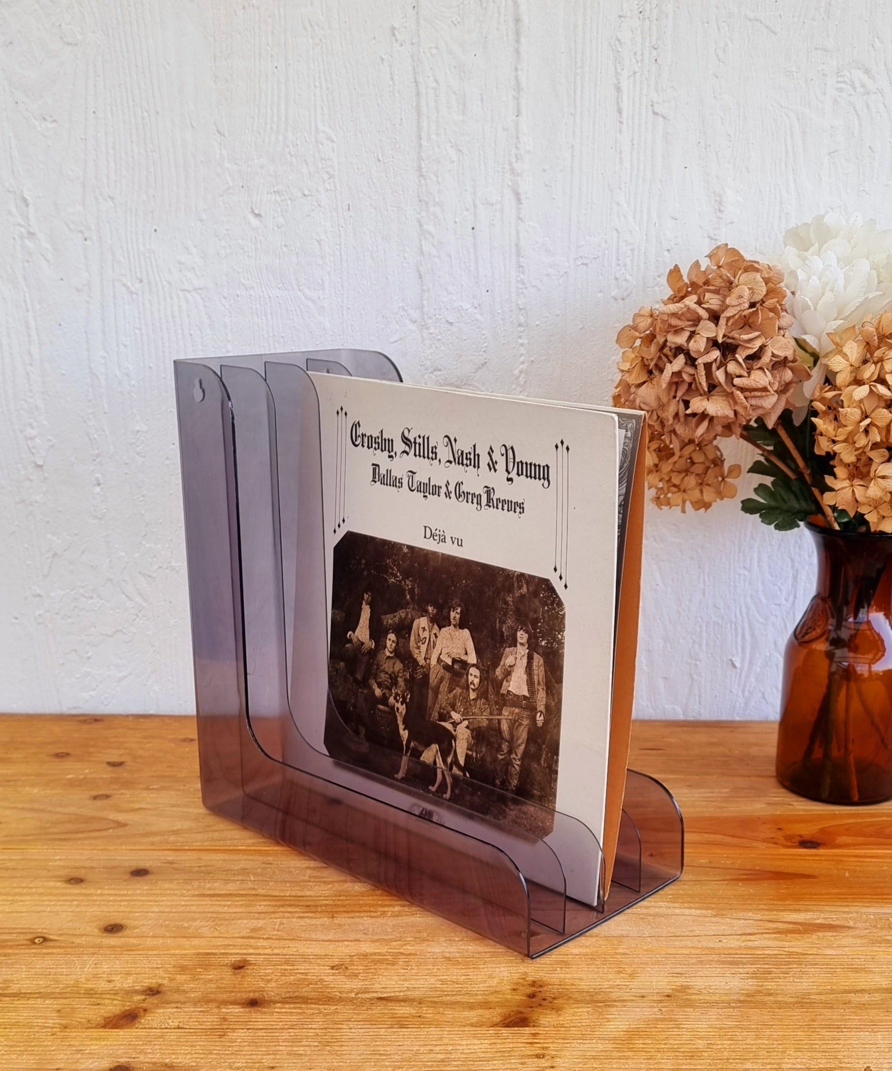 porte vinyles plexiglass fumé années 70 33x32,5 cm