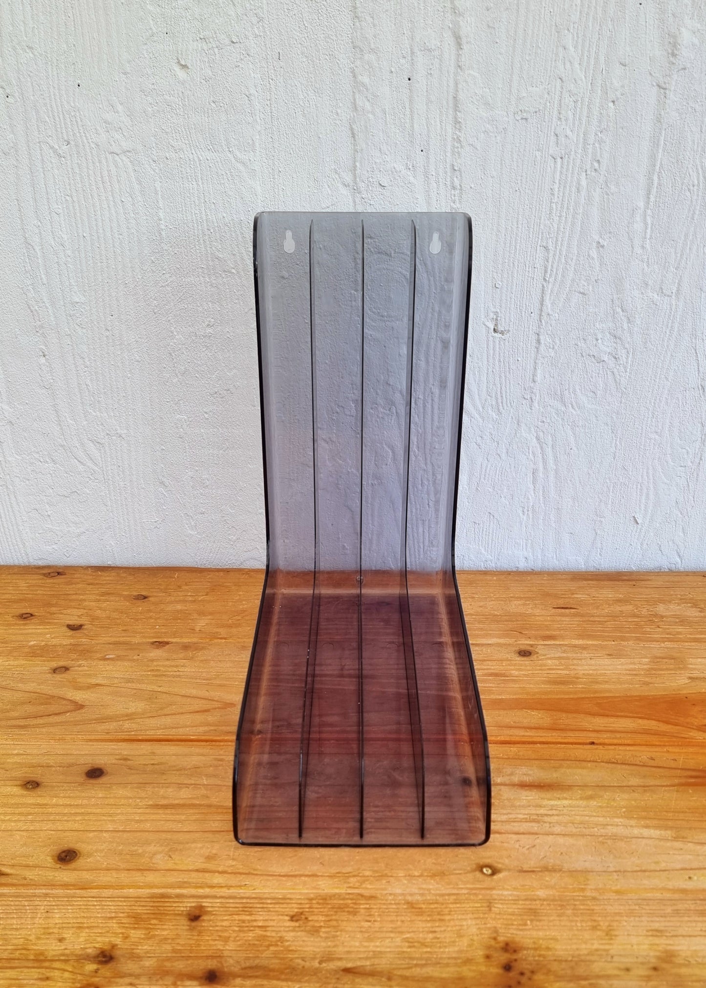 porte vinyles plexiglass fumé années 70 33x32,5 cm