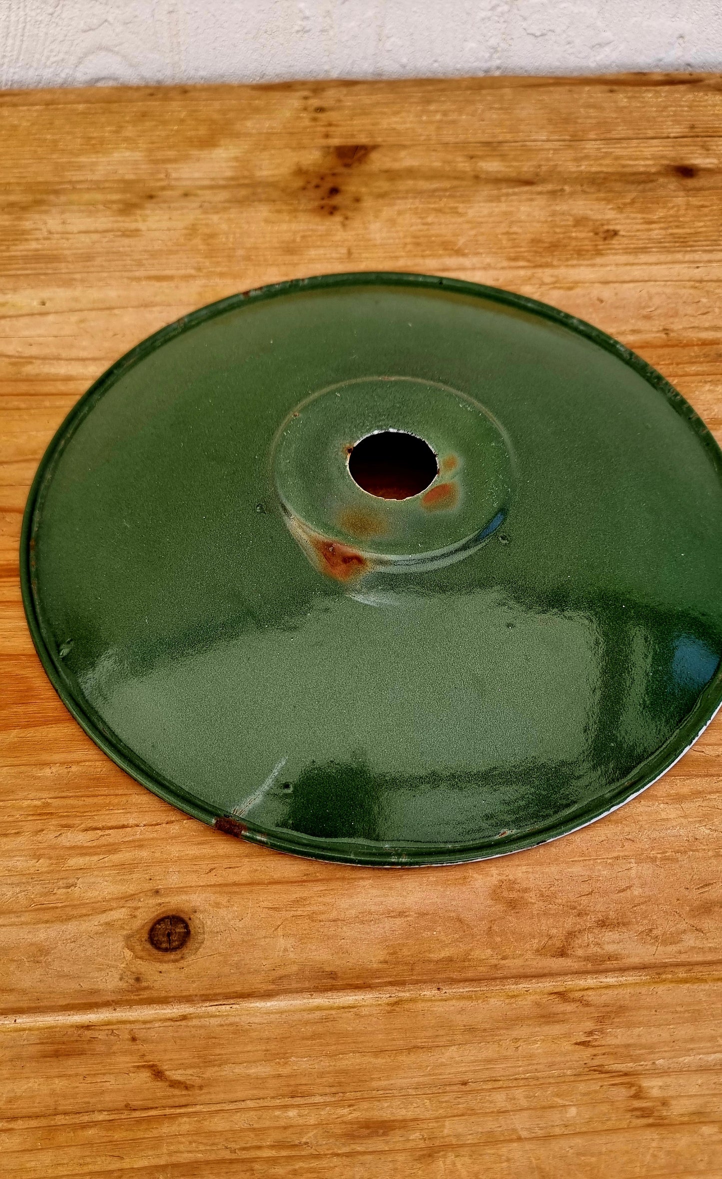 Suspension en tôle émaillée verte les kitscheries brocante en ligne