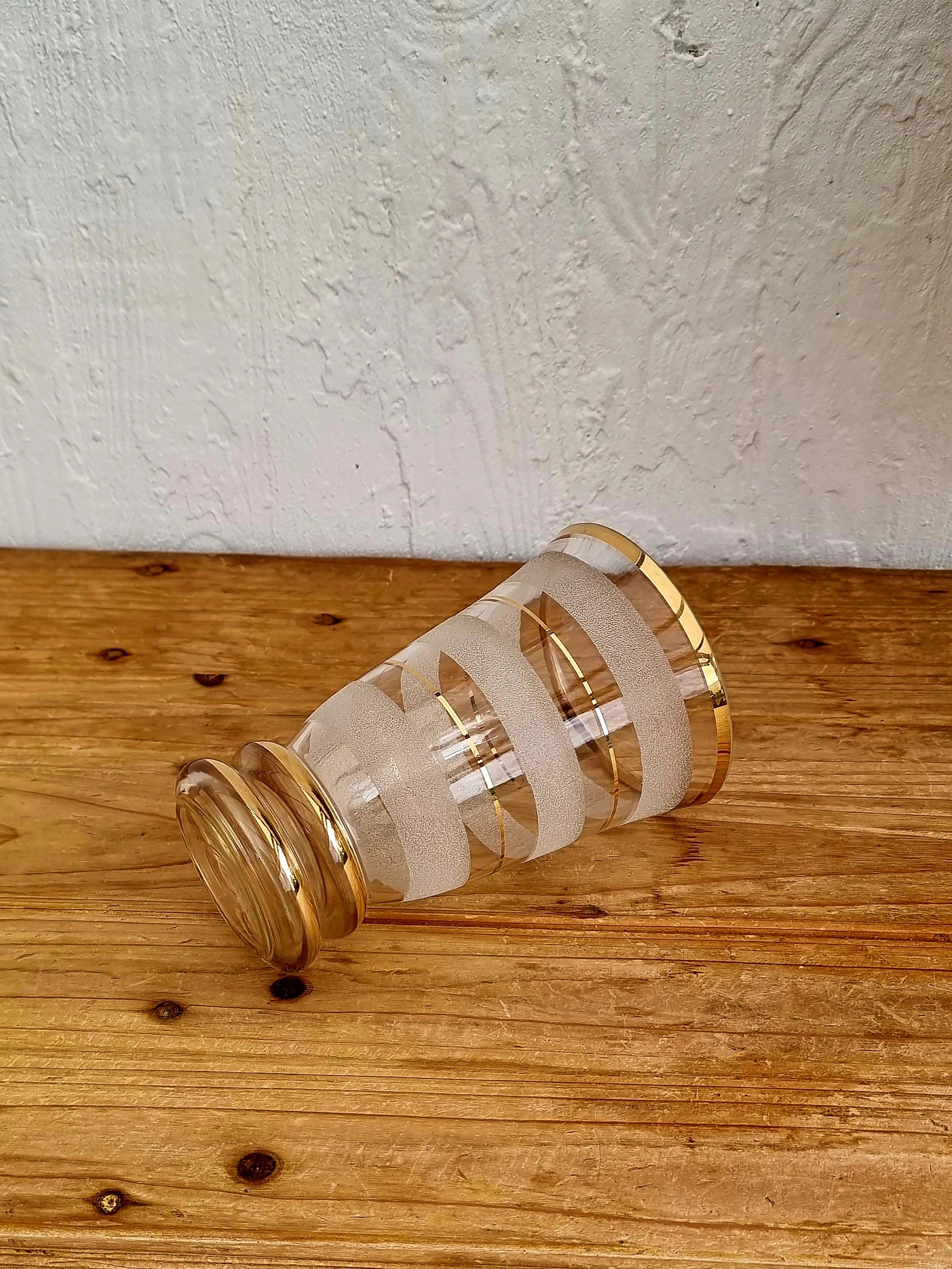Vase granité blanc et doré vintage les kitscheries brocante en ligne