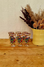 Charger l&#39;image dans la galerie, Lot de 6 verres aux fleurs seventies les kitscheries brocante en ligne
