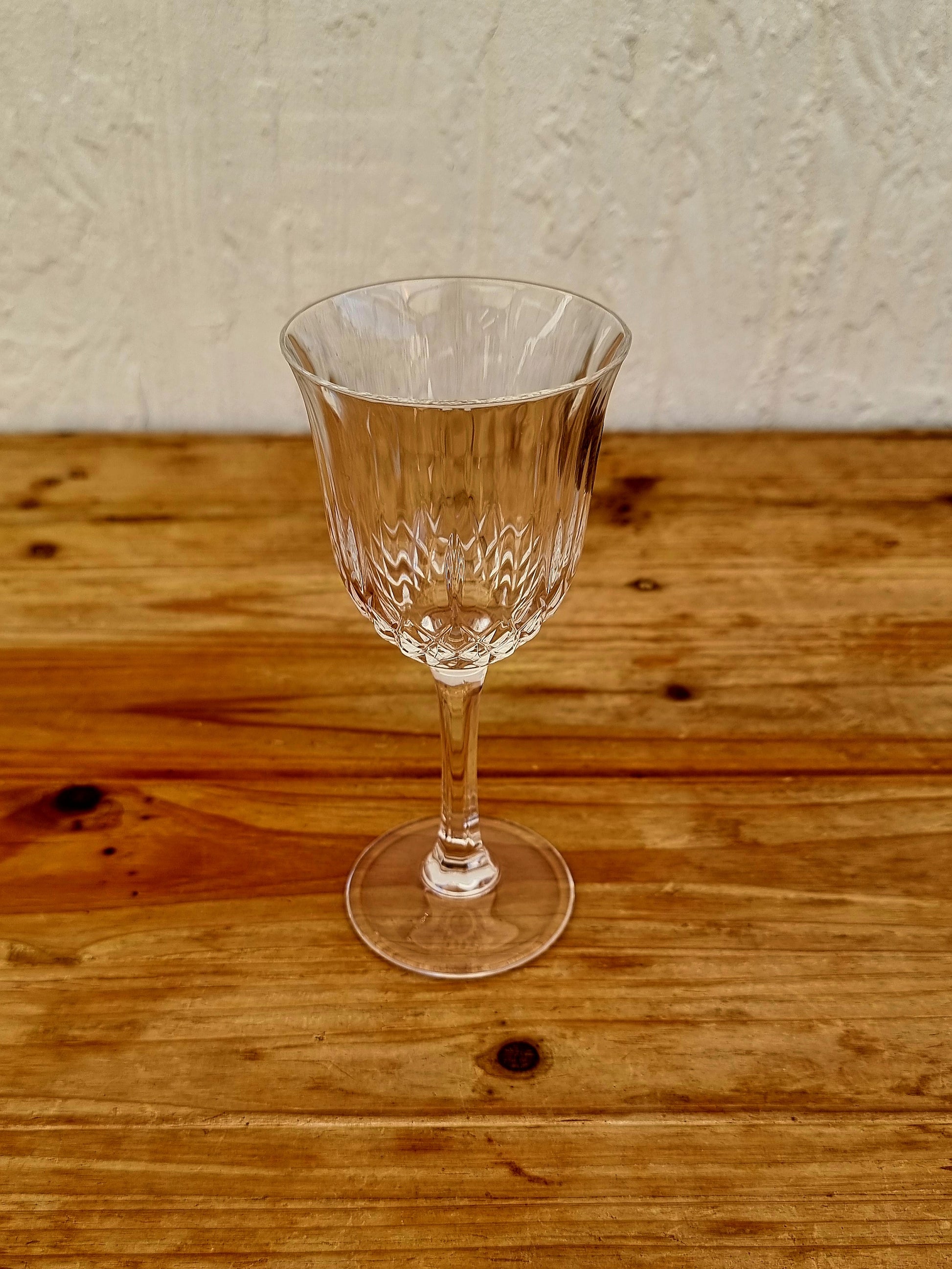 Lot de 4 verres à pied Capri crystal modèle Concerto les kitscheries brocante en ligne