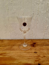 Charger l&#39;image dans la galerie, Lot de 4 verres à pied Capri crystal modèle Concerto les kitscheries brocante en ligne

