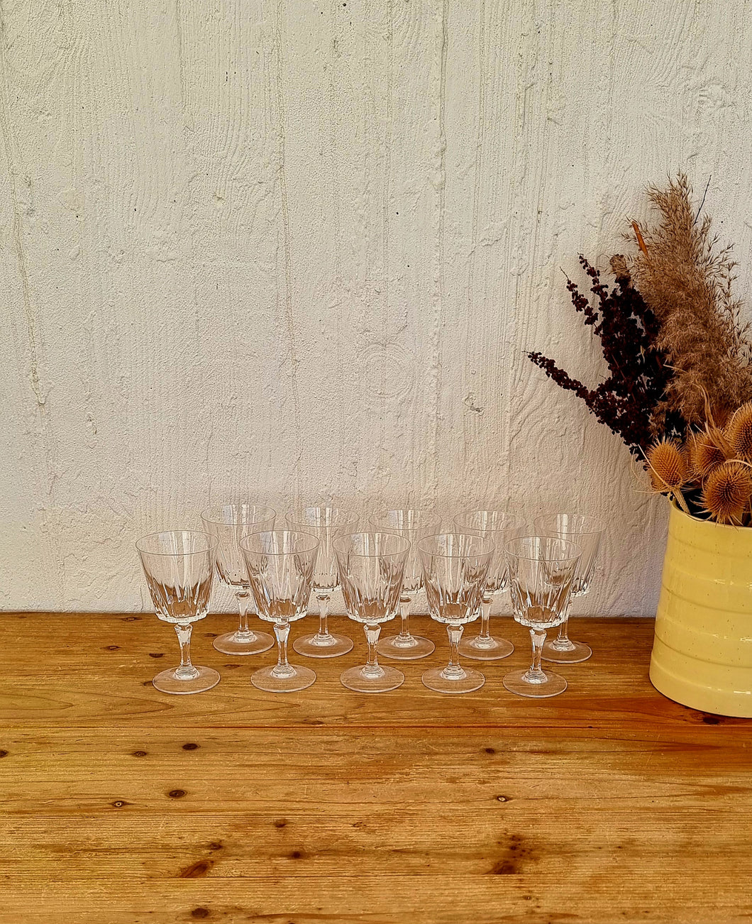 Lot de 10 verres à pied Cristal d'Arques modèle Versailles les kitscheries brocante en ligne