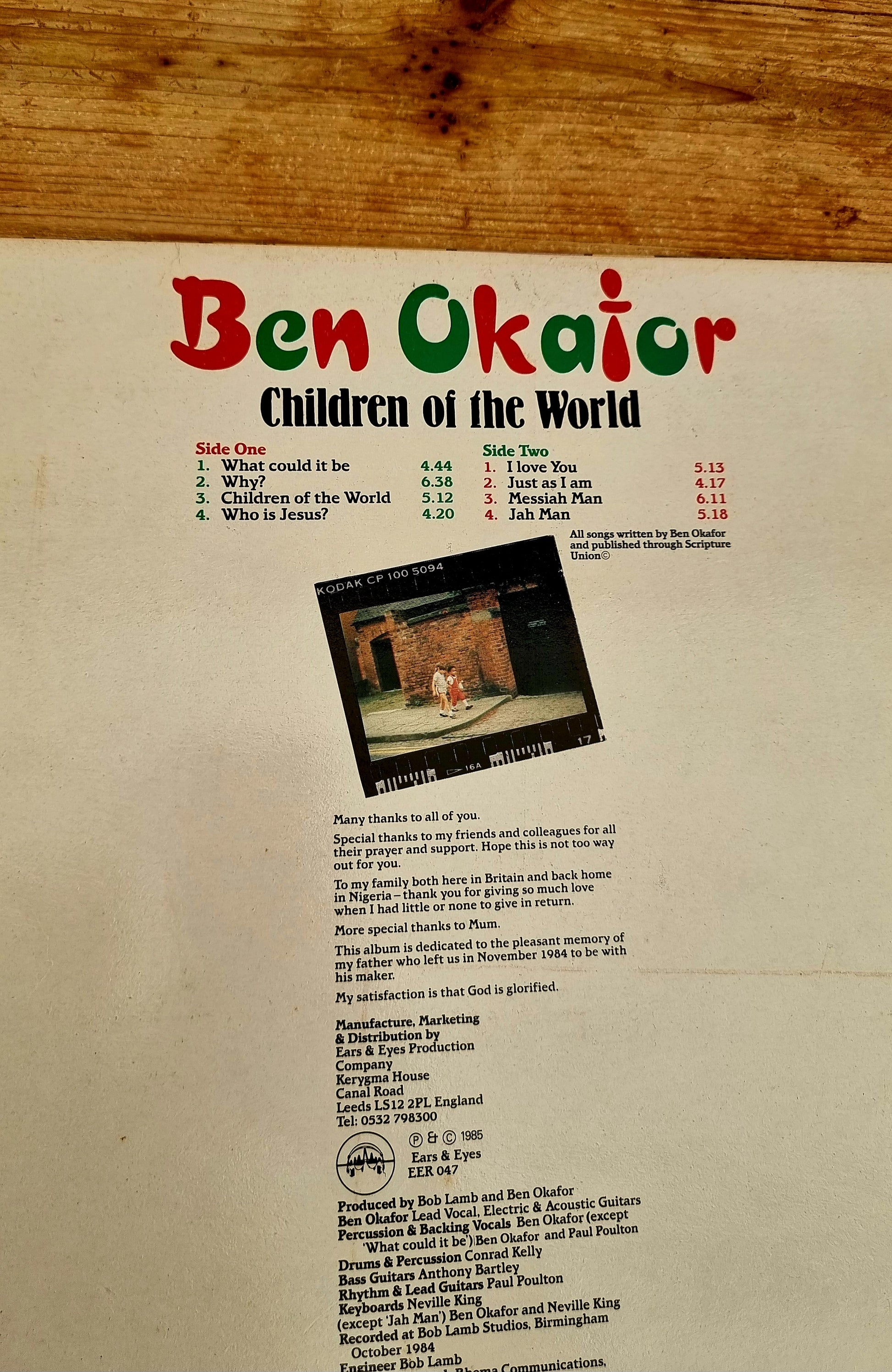 Vinyle 33 tours Ben Okafor Children of the World 1985 pochette et disque