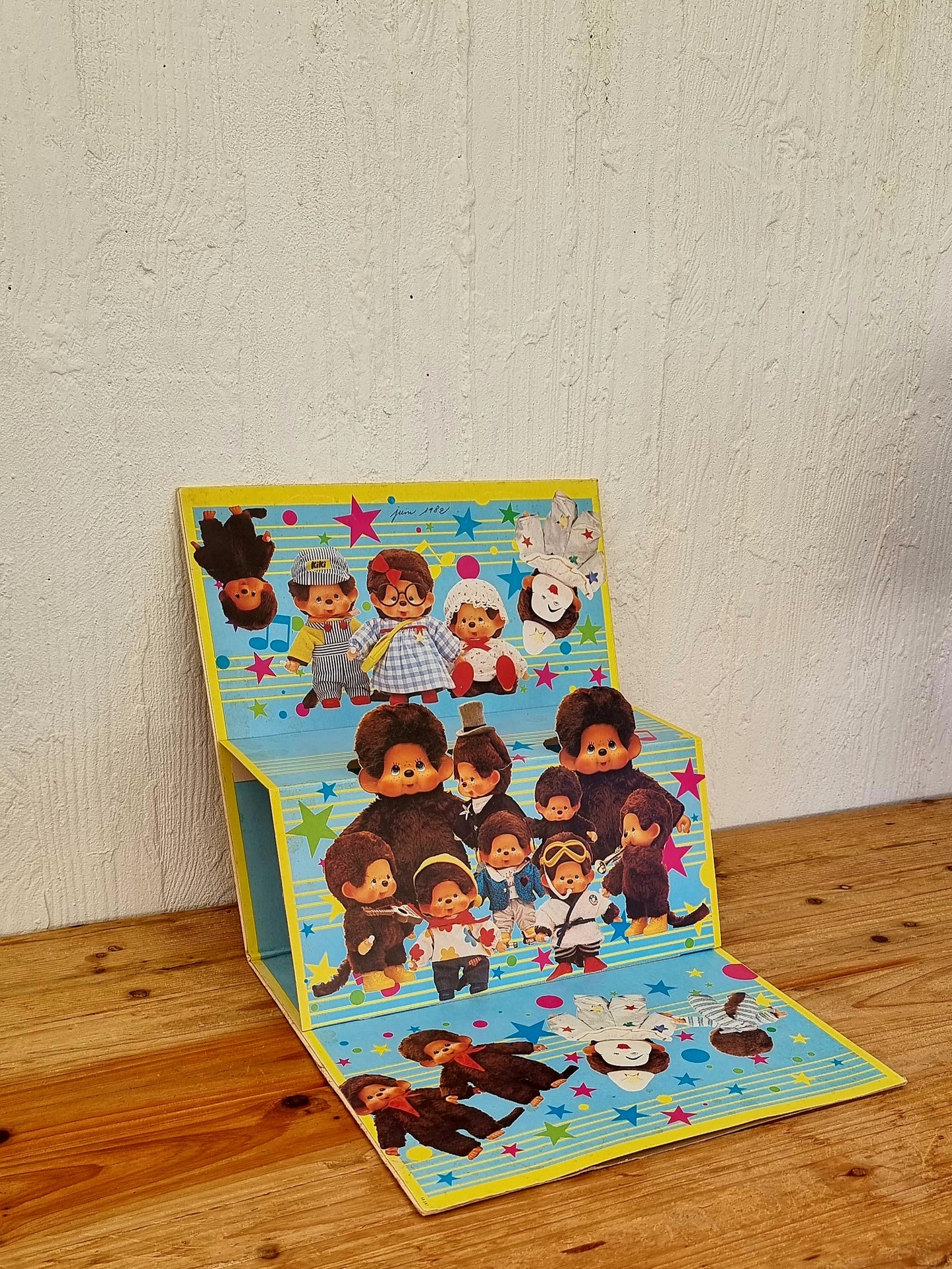 Vinyle vintage Kiki 33 tours Les Aventures au Pays des Kiki avec livret pop-up WEA