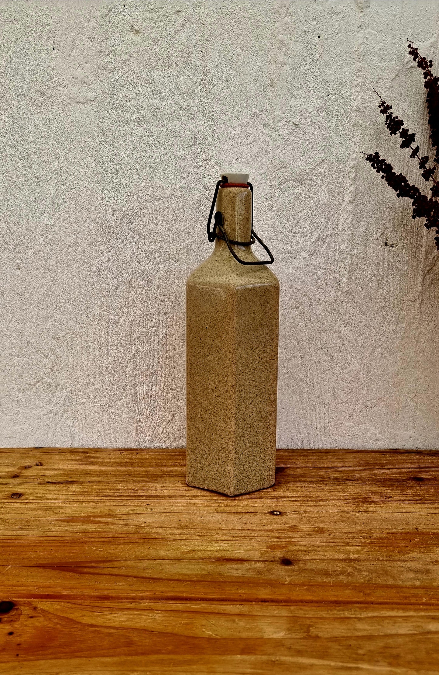 Bouteille en grès d'Alsace vintage les kitscheries