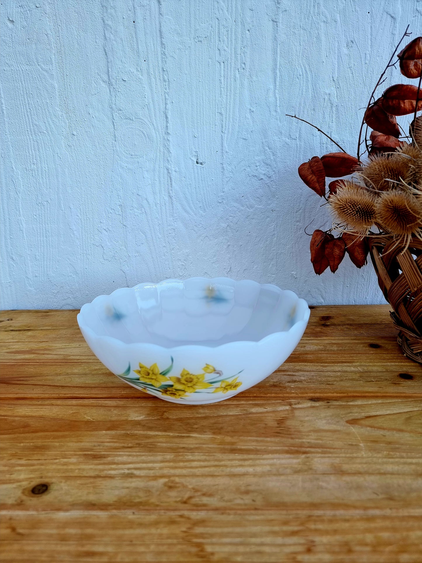 Saladier Arcopal jonquilles vintage Les Kitscheries
