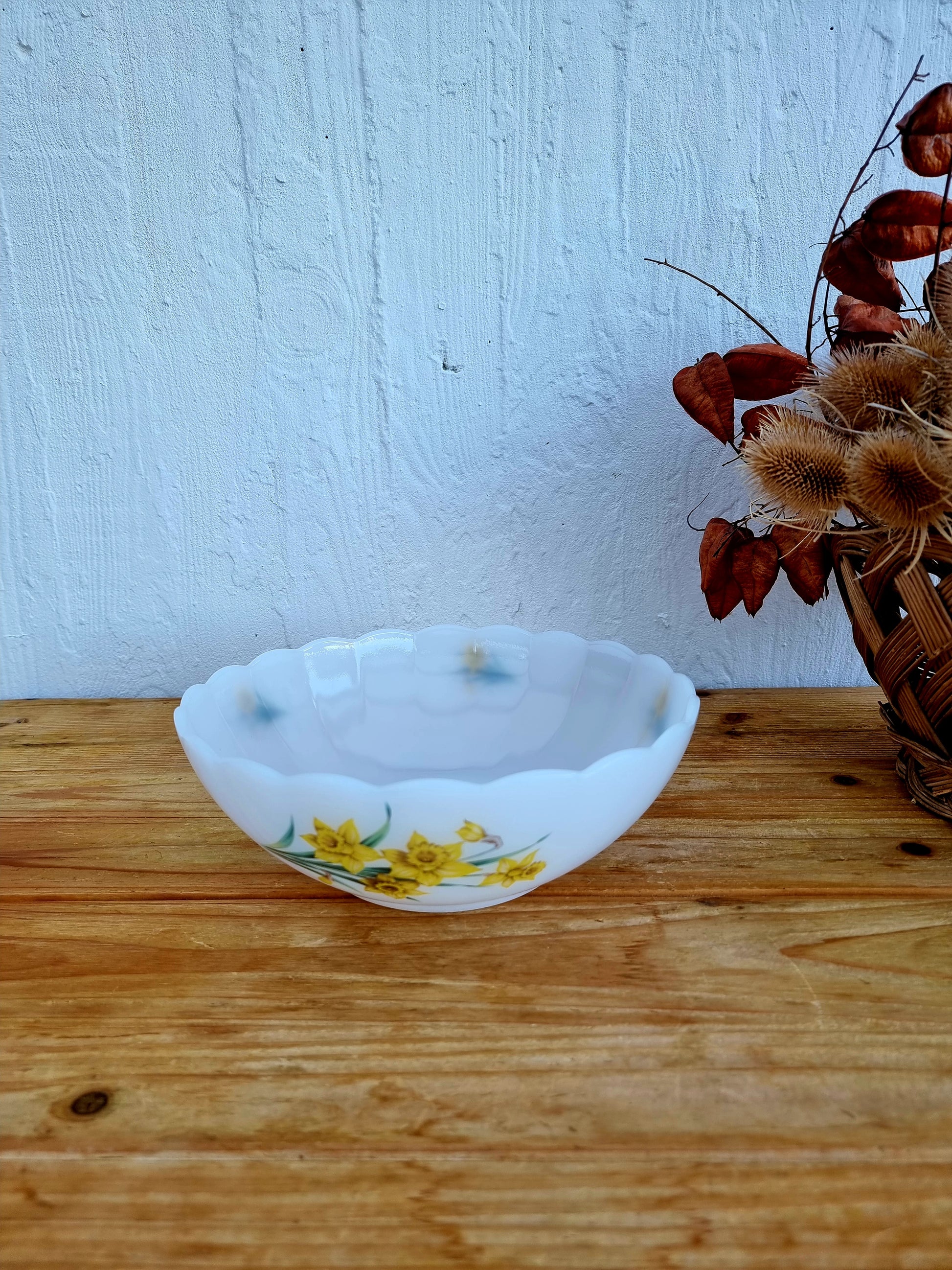 Saladier Arcopal jonquilles vintage Les Kitscheries