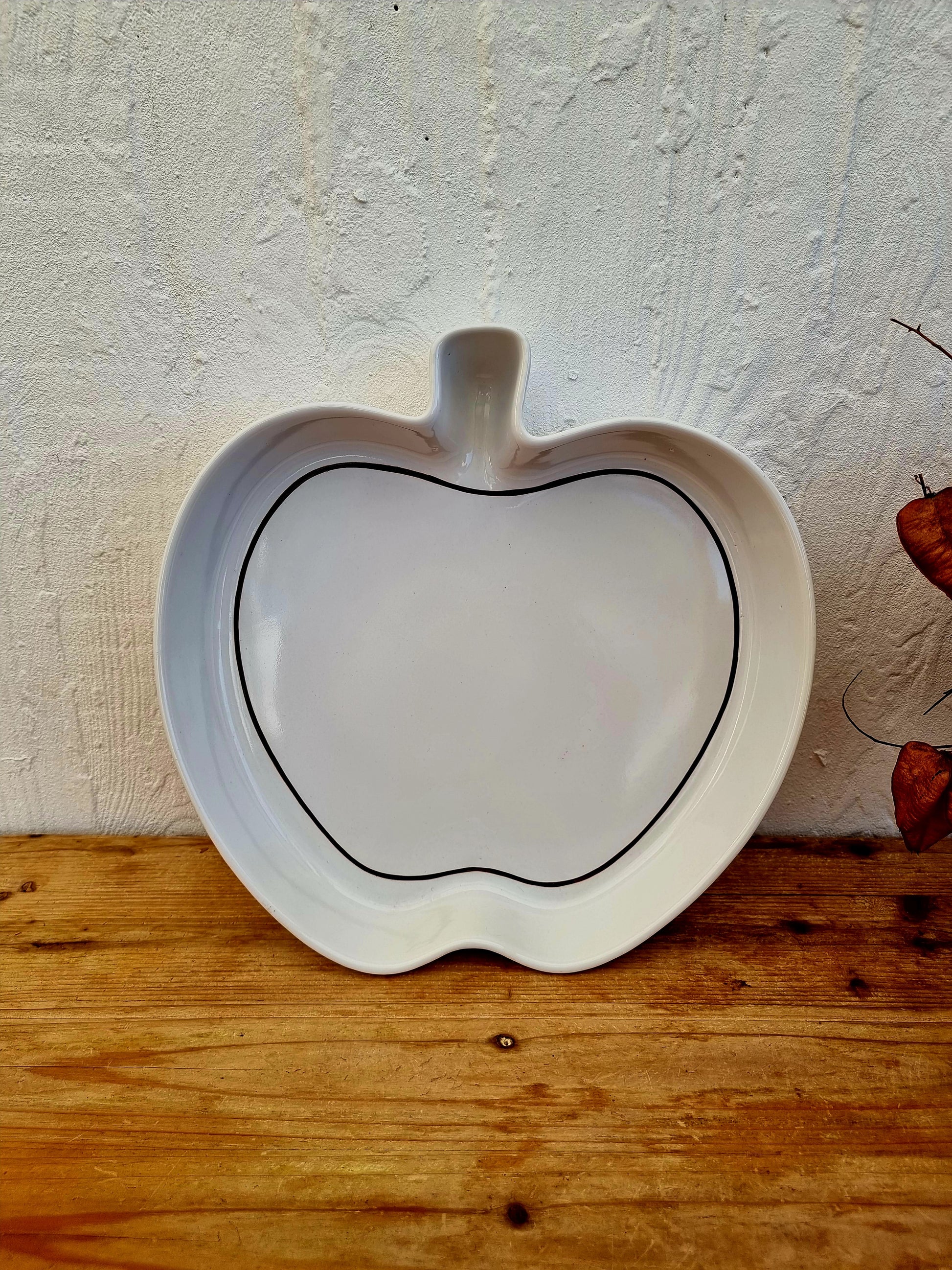 Plat Revol vintage Les Kitscheries