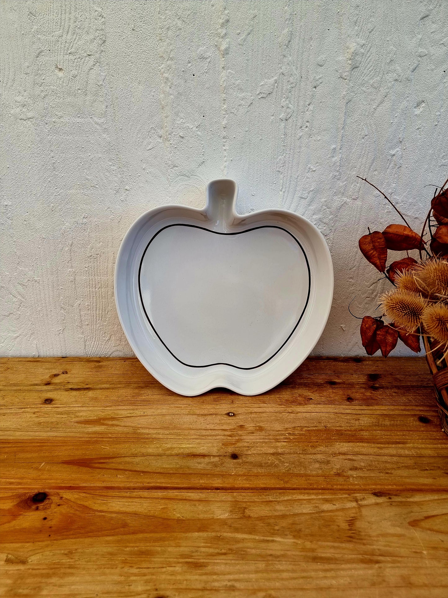 Plat Revol vintage Les Kitscheries