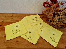 Charger l&#39;image dans la galerie, Lot de 6 serviettes de table vintage Les kitscheries
